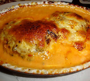 Hacksteak Paros in Metaxa-Sauce