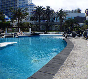 Lago Martànez Meerwasserschwimmbad