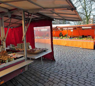Wochenmarkt auf dem Großneumarkt