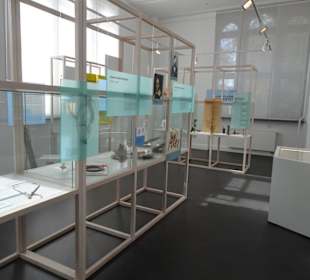 Rundgang durch die Ausstellungsräume der Sammlung