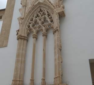 Beim Museu de Mallorca in Palma