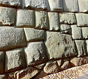 San Blas-The Artists District