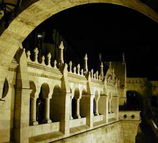 Fischerbastei bei Nacht