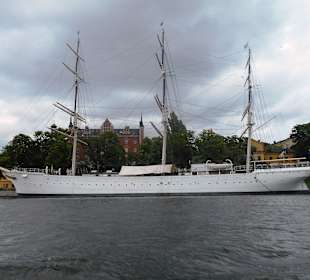 Hotelschiff vor Skeppsholmen