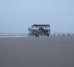 Strandcafe im Winter