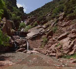 Auf dem Weg zum Wasserfall