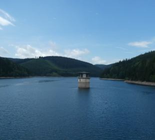 Blick zum Stausee der Ohra-Talsperre