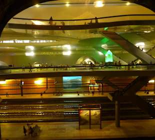 Unterirdischer Bahnhof