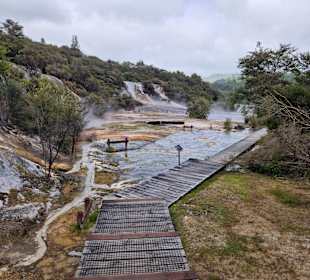 Orakei Korako Geothermal Park & Cave