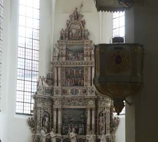 Alabaster-Epitaph in der ev. Kirche St. Moriz