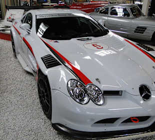 Ein Mercedes SLR 