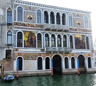 Fassade des Palazzo am Canal Grande