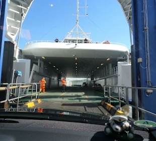 Einfahrt auf die Fähre