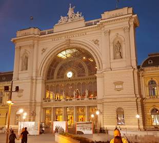 Bahnhof vor der Tür