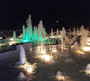 Strandpromenade bei Nacht