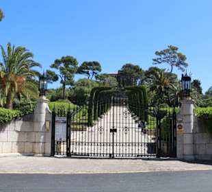 Villa March