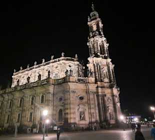 Kathedrale St. Trinitatis - Katholische Hofkirche