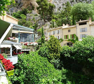 Spaziergang durch Moustiers-Sainte-Marie 