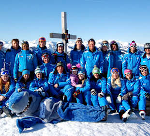 Das hochqualifizierte Fischi Team