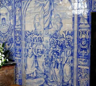 Azulejos im Chor der Kirche
