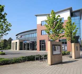 Volksbanh im Einkaufszentrum "Zuckerfabrik"