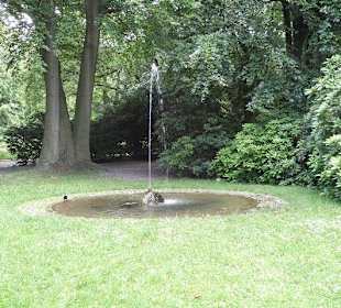 Wasserspiel im Schlosspark