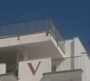 HV