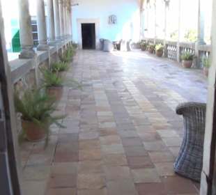 Erstes Geschoss - Flur + Innenhof