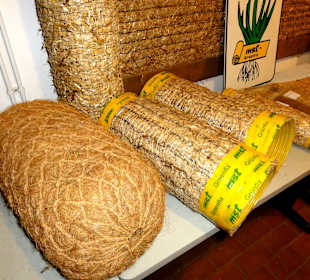 Moderne Strohprodukte