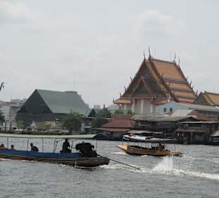 Unterwegs auf dem Chao Phraya