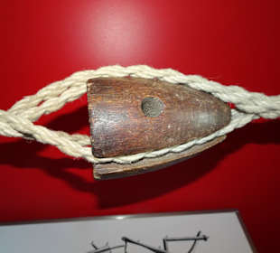 In der Abteilung "Tauwerk & Takelage"