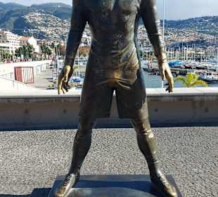Cristiano Ronaldo Statue