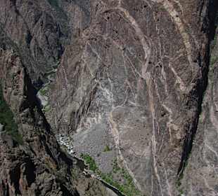Painted Wall und Gunnison River im Black Canyon