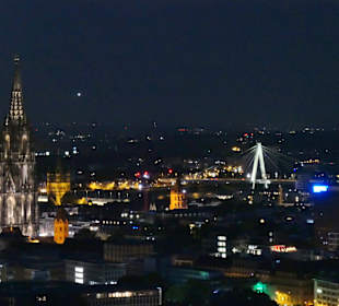 Ausblick vom Osman30 im 30.Stockwerk von Köln-Turm