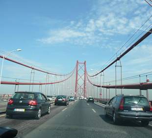 Die Brücke des 25. April