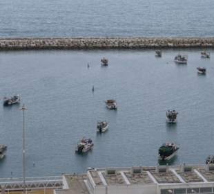 Der Fischereihafen von Albufeira von oben