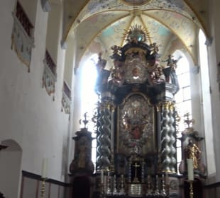 Katholische Stiftskirche St. Peter