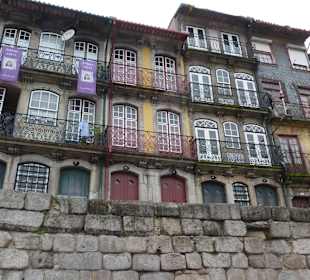 An der Promenade im Hafengebiet