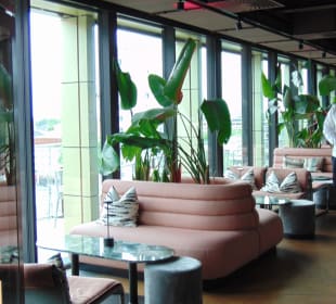 Jil Rooftop Drink&Dine