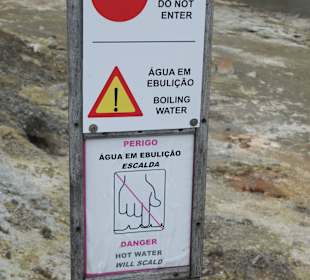 Warntafel für die "Ungläubigen"