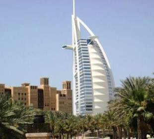 Blick aufs Burj Al Arab und Madinat Jumeirah
