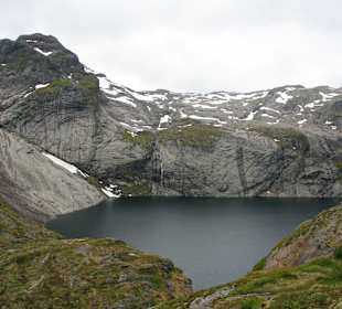 Weg zur Munkebu Hütte