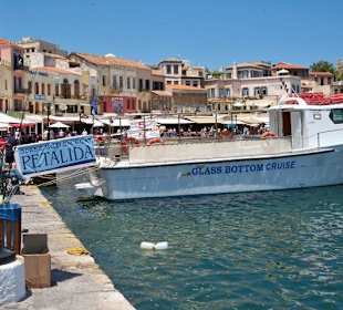 Glass Boot Chania Hafen