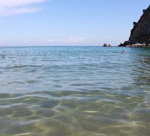 Bucht von San Montano - kristallklares Wasser!