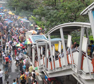 Vom Skytrain zum Markt