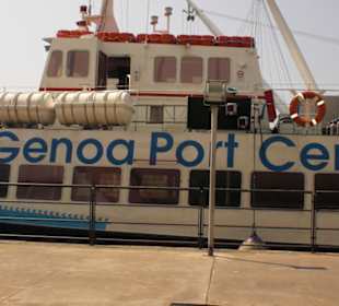 Hafenrundfahrtsschiff