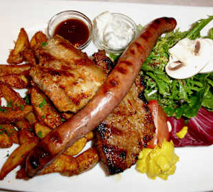 Gemischte Grillplatte