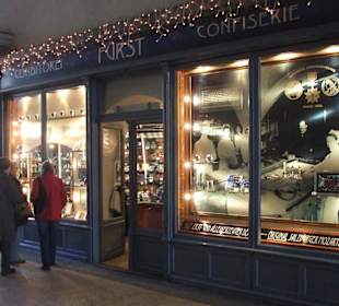Schaufenster der Confiserie Fürst in Salzburg