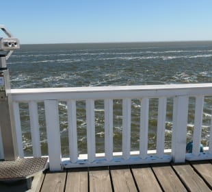 Auf der Aussichtsterrasse der Alten Liebe