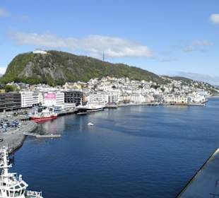 Hafen von Alesund